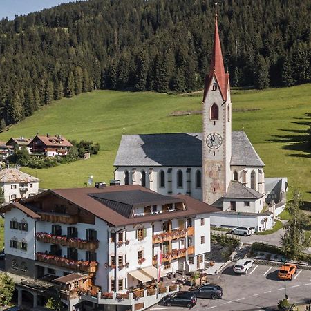 Hotel Kirchenwirt Dobbiaco Zewnętrze zdjęcie